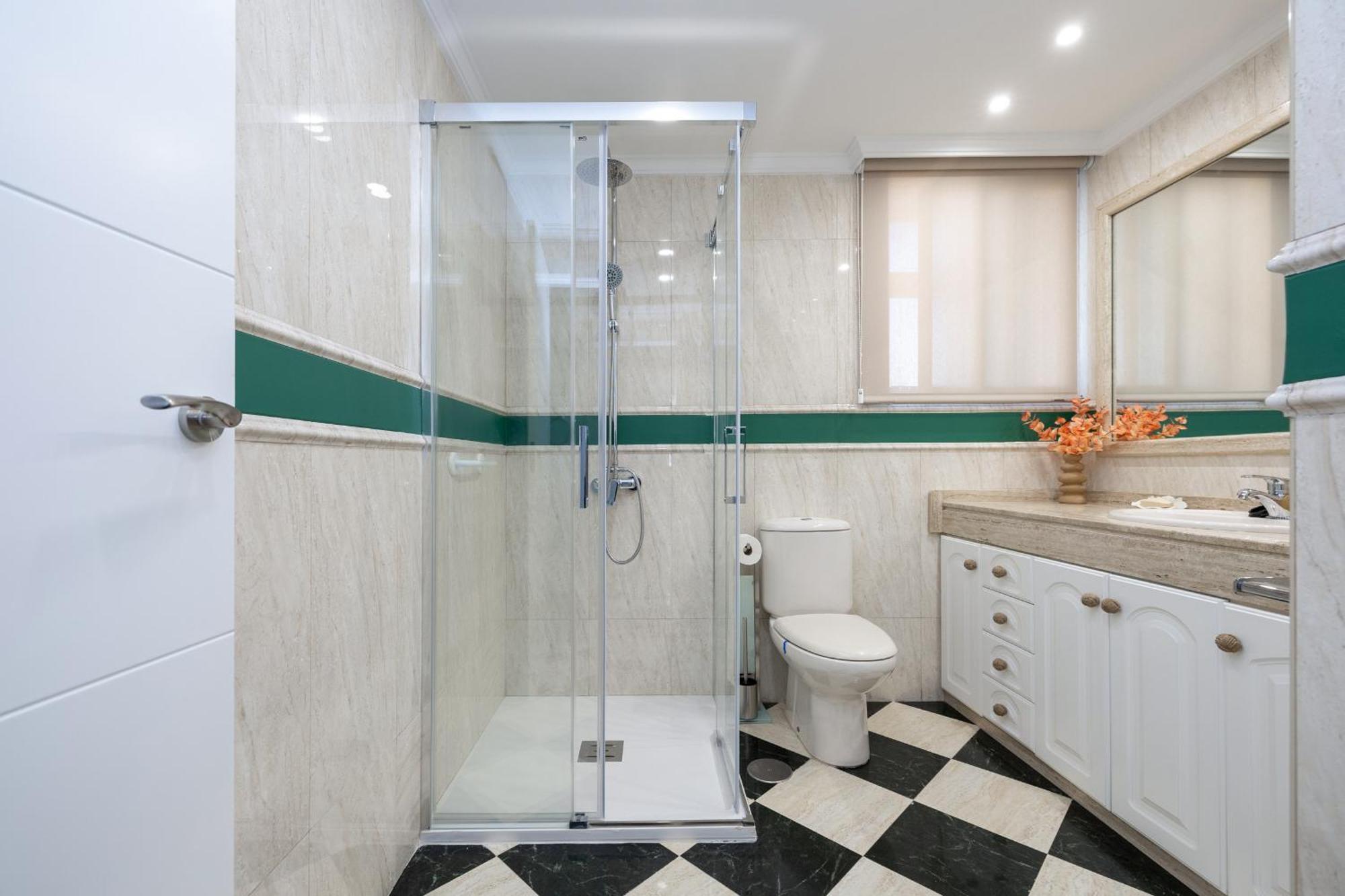 Royal View Suite Granada Exterior photo