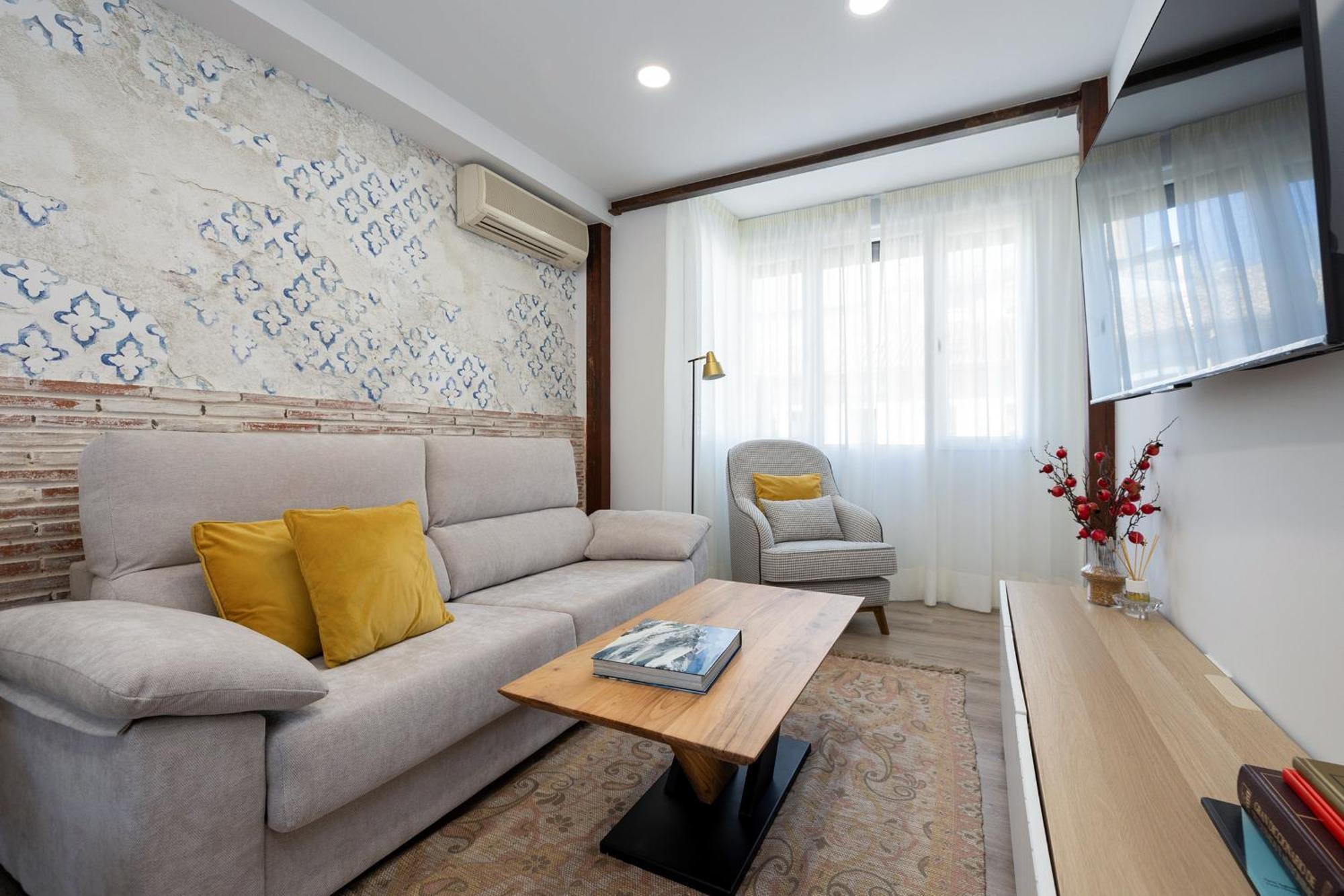 Royal View Suite Granada Exterior photo