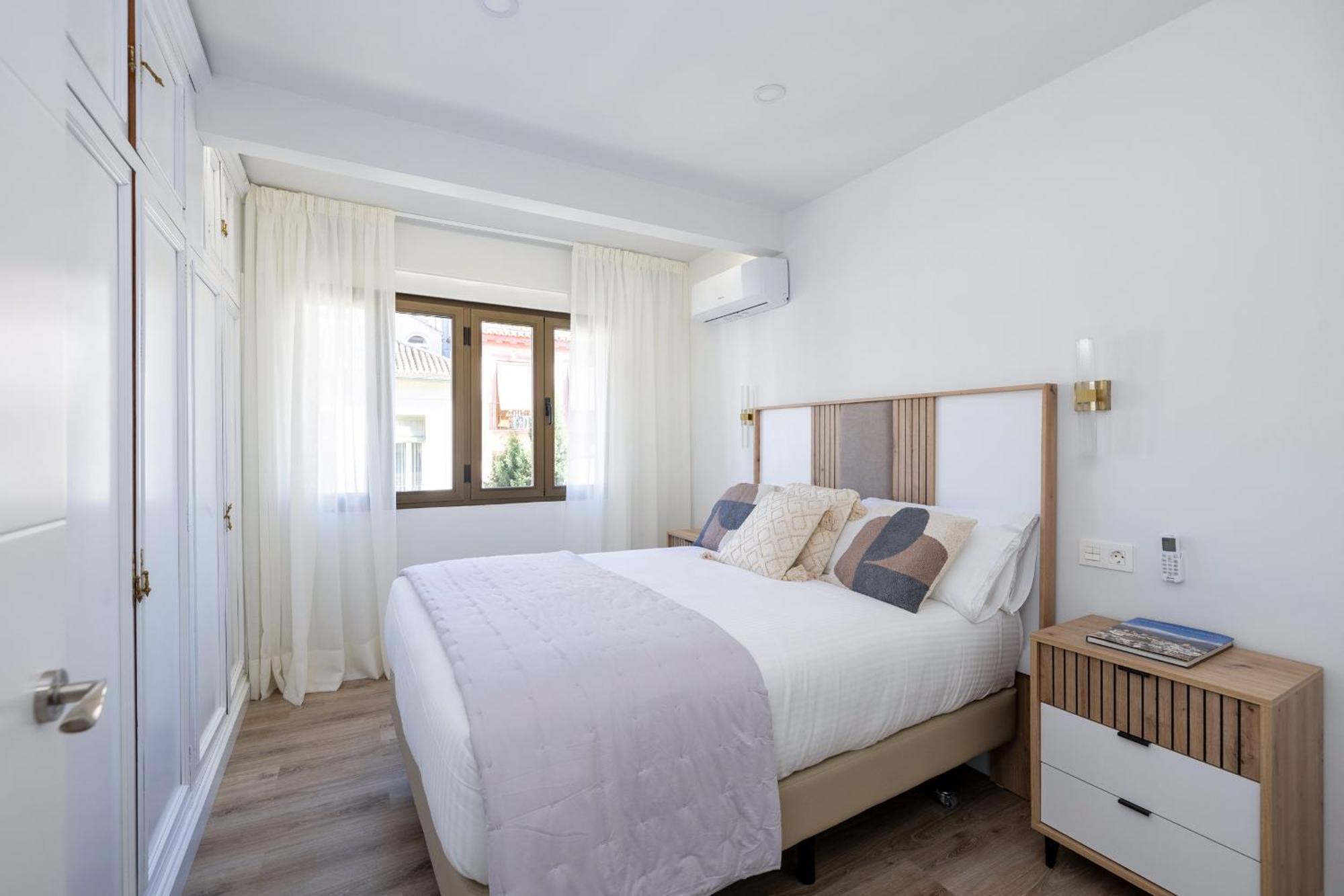 Royal View Suite Granada Exterior photo